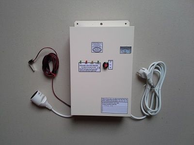 Ptáček NZ UNI B18 Z - Závěsný s baterií. Náhradní záložní zdroj UPS